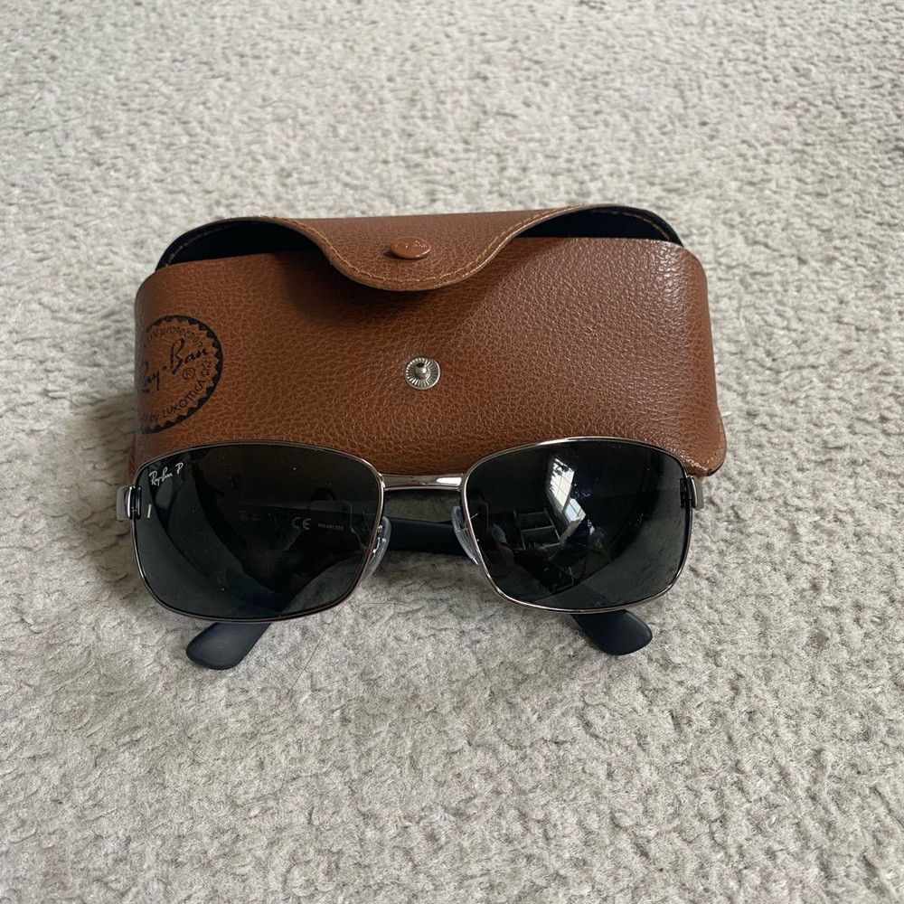 Ray-Ban sunglasses with case!